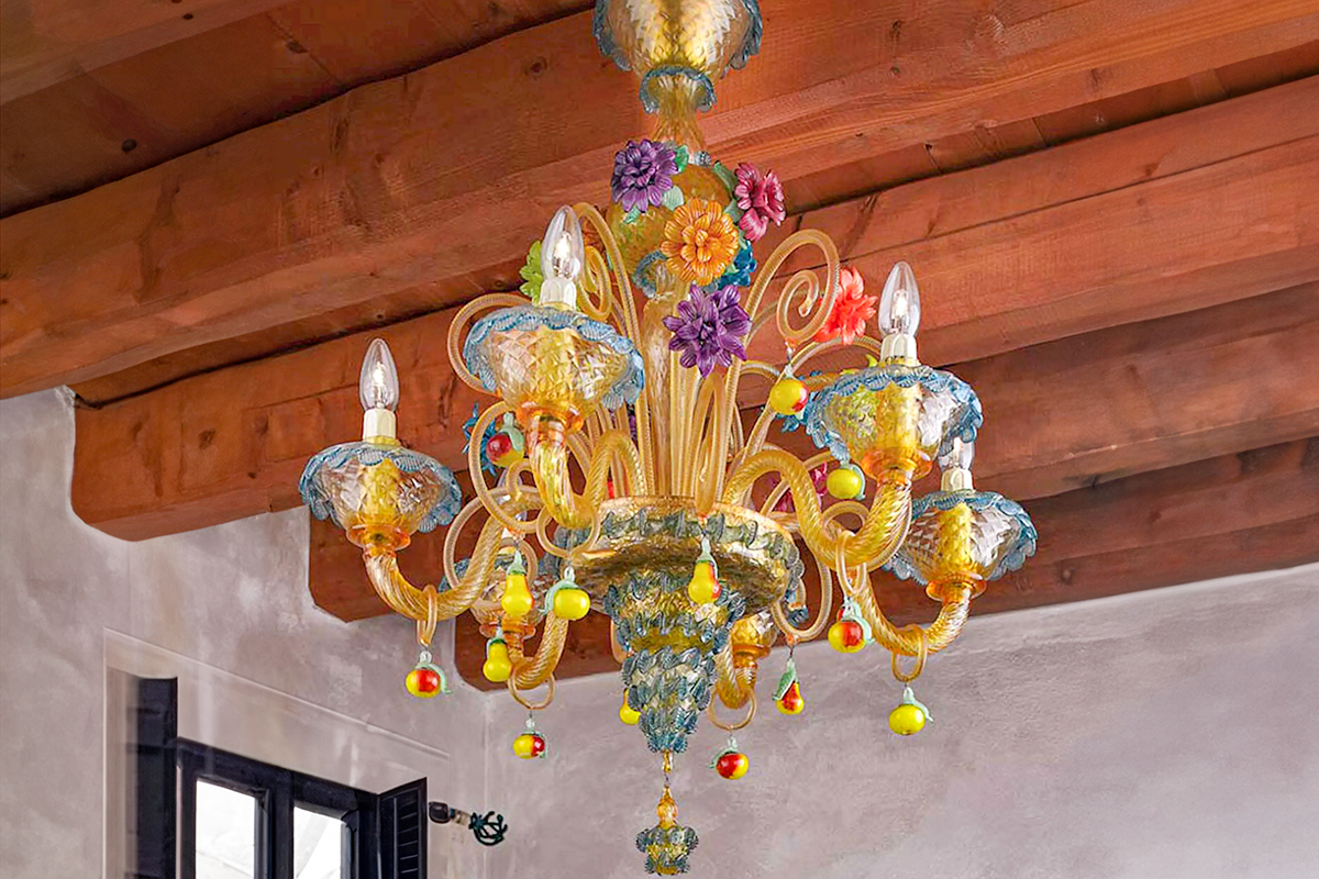 Come pulire i lampadari in vetro tipo Murano